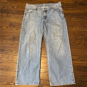 Gap Medium Wash Low Stride Straight Leg Jeans